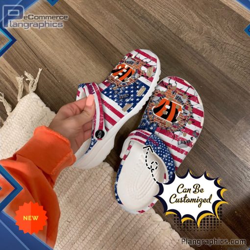 football crocs personalized cincinnati bengals american flag breaking wall clog shoes 201 pDuFd