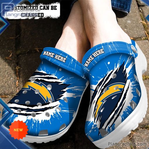 los angeles chargers crocs personalized la chargers football ripped claw clog shoes 131 7nLVa