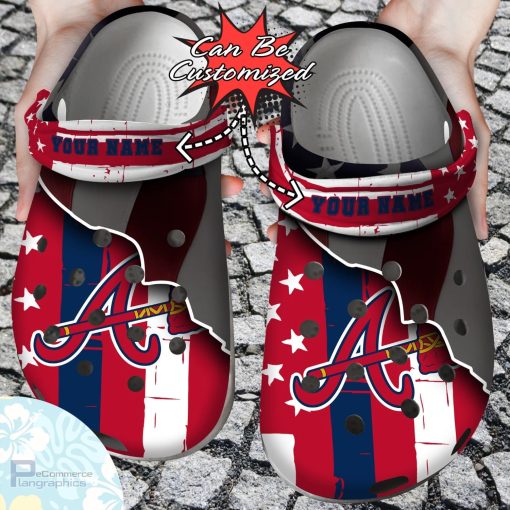 personalized atlanta braves baseball team american flag line clog shoes braves crocs 1 fjyrzz