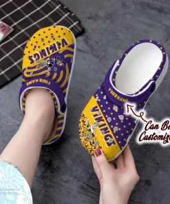 personalized minnesota vikings polka dots colors clog shoes football crocs 2 qjcr3j