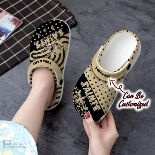 personalized new orleans saints polka dots colors clog shoes football crocs 2 h9tcoo
