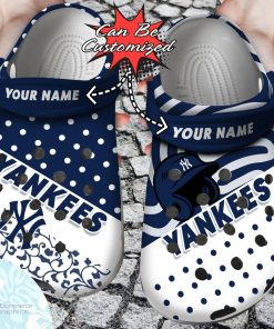personalized new york yankees team polka dots colors clog shoes baseball crocs 1 zsawt7