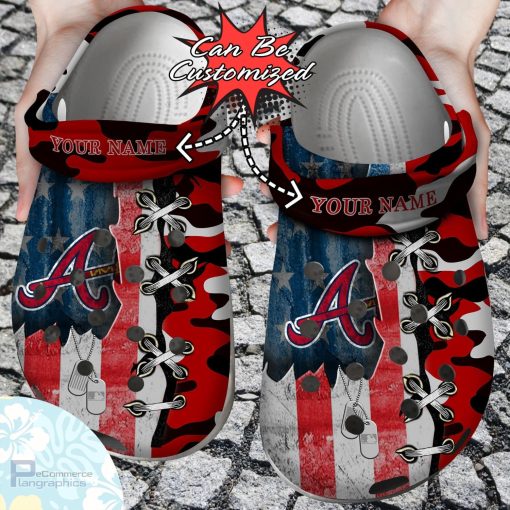 personalized us flag atlanta braves cross stitch camo pattern clog shoes baseball crocs 1 yu11gg