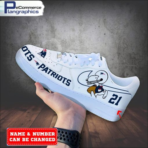 custom-new-england-patriots-snoopy-air-force-1-sneaker-1